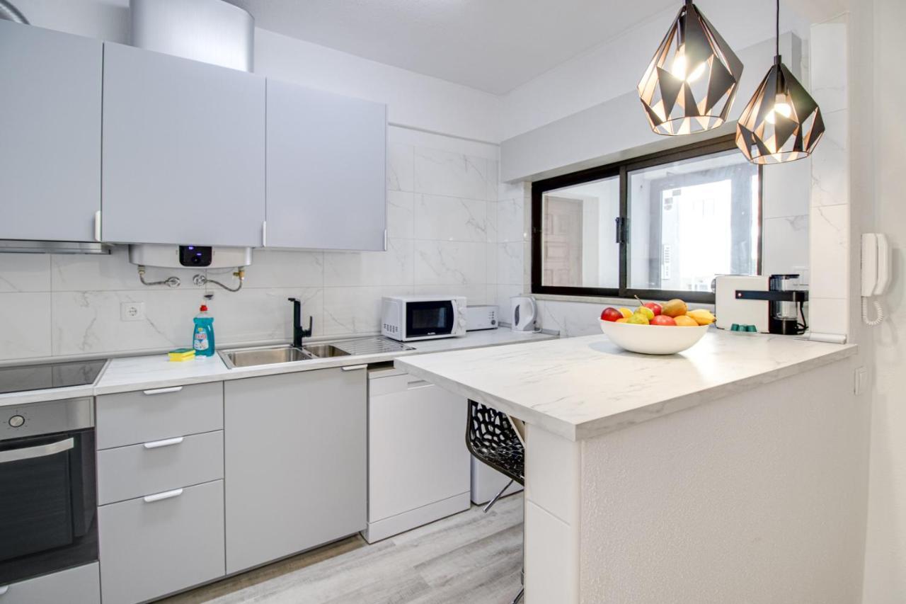 Renovated Oasis Ocean View 1Bd Wi-Fi Beach 3 Min Αλμπουφέιρα Εξωτερικό φωτογραφία